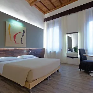 Bed & Breakfast Alkimia Smart, Ferrara